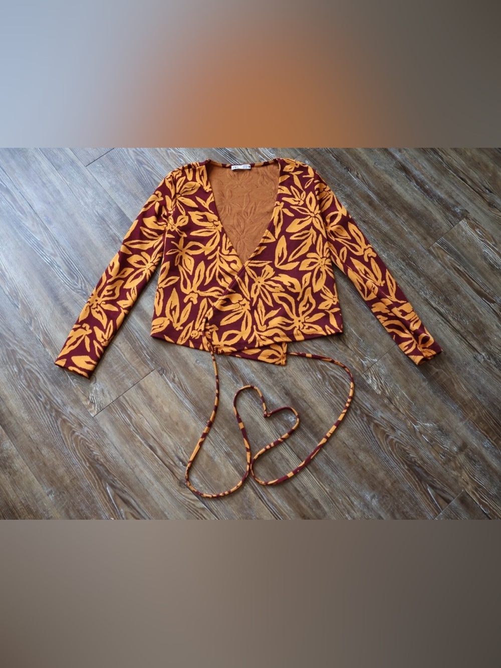 Zara Retro Boho Floral Jacquard Long Sleeve Wrap Crop Top Burgundy Gold Small